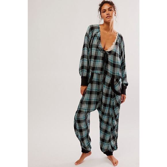 Free People Intimately Fallin For Flannel Blue Black Plaid Jumpsuit Medium - Picture 1 of 12